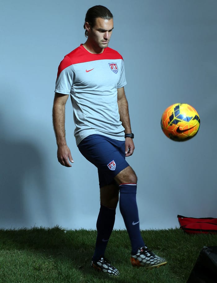 graham-zusi-X158268_TK1_1367.jpg
